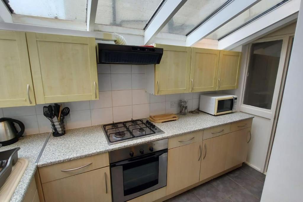 Private Guest Rooms In Tooting Londres Exterior foto